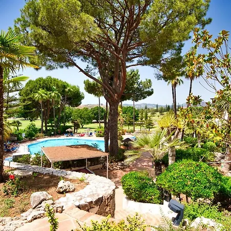 Beautiful 2 Bed With Pool And Golf Views דירה מאלגה