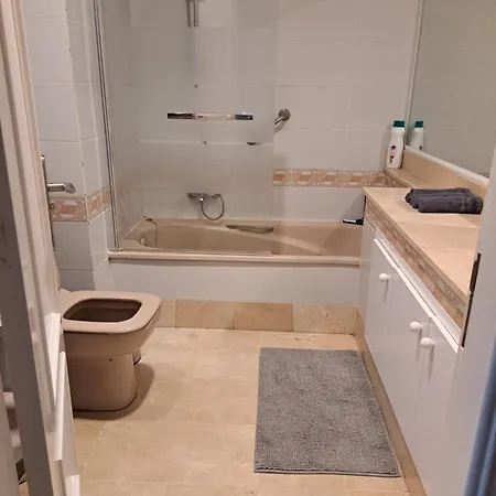 Apartment Beautiful 2 Bed With Pool And Golf Views