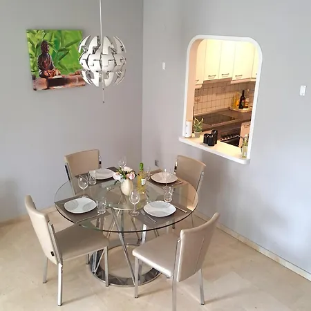 Beautiful 2 Bed With Pool And Golf Views Apartment Malaga