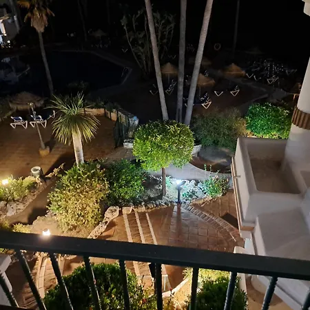Apartment Beautiful 2 Bed With Pool And Golf Views Malaga